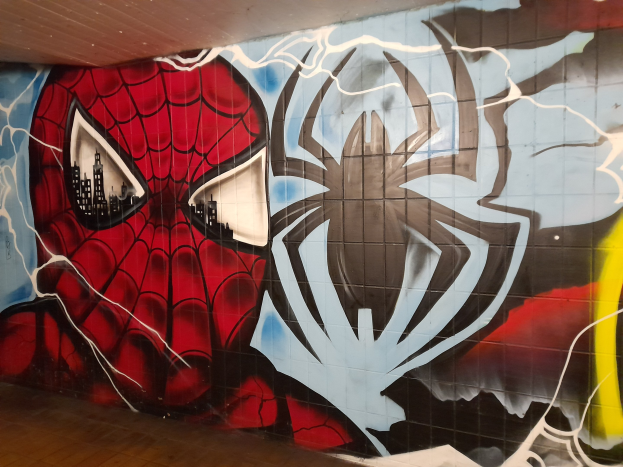 Zendaya präsentiert Christian Cowan und Christian Louboutin bei der 'Spider-Man: Brand New Day'-Fotostrecke